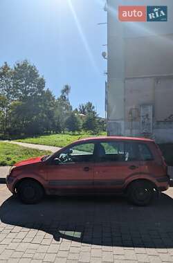 Хэтчбек Ford Fusion 2006 в 