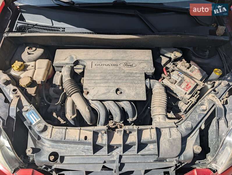 Хэтчбек Ford Fusion 2006 в Львове