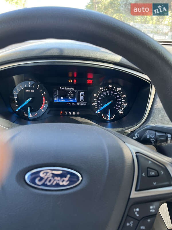 Седан Ford Fusion 2014 в Ніжині