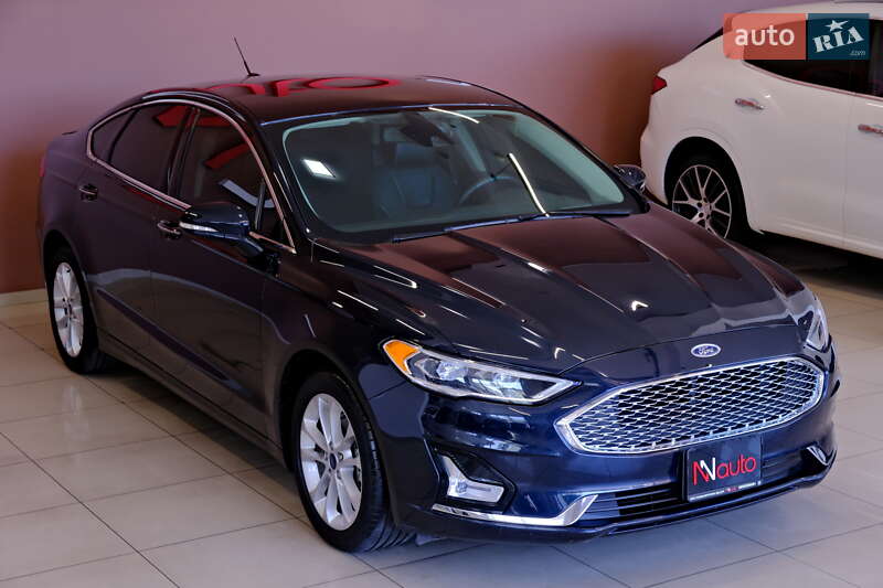 Седан Ford Fusion 2020 в Одесі