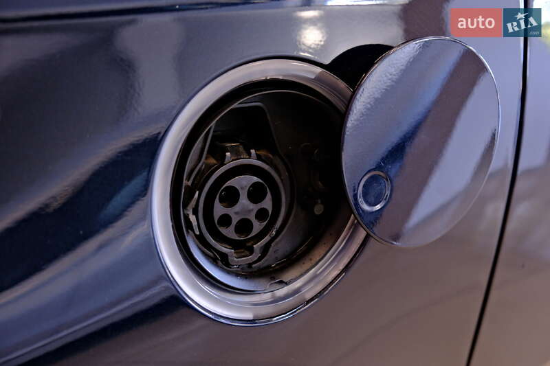 Седан Ford Fusion 2020 в Одесі