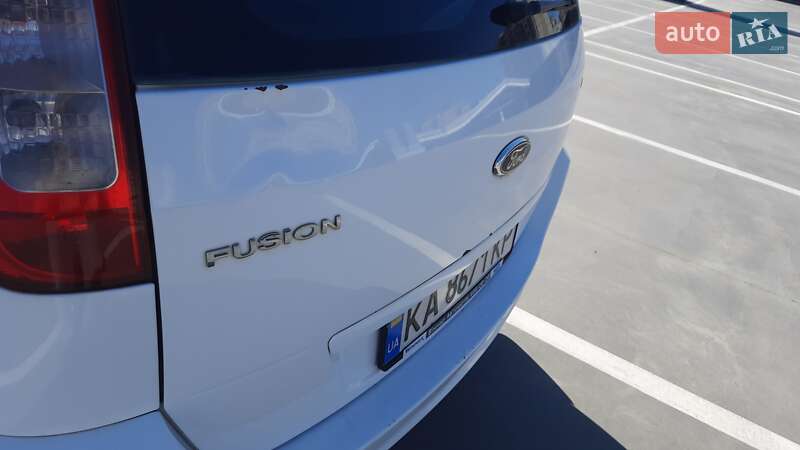 Хэтчбек Ford Fusion 2010 в Киеве
