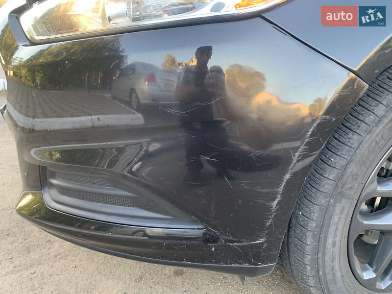 Седан Ford Fusion 2014 в Раздельной