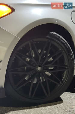Седан Ford Fusion 2015 в 