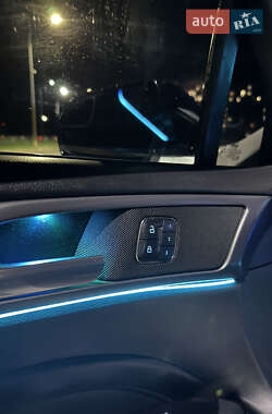 Седан Ford Fusion 2015 в 