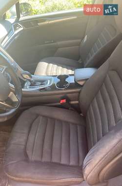 Седан Ford Fusion 2014 в 