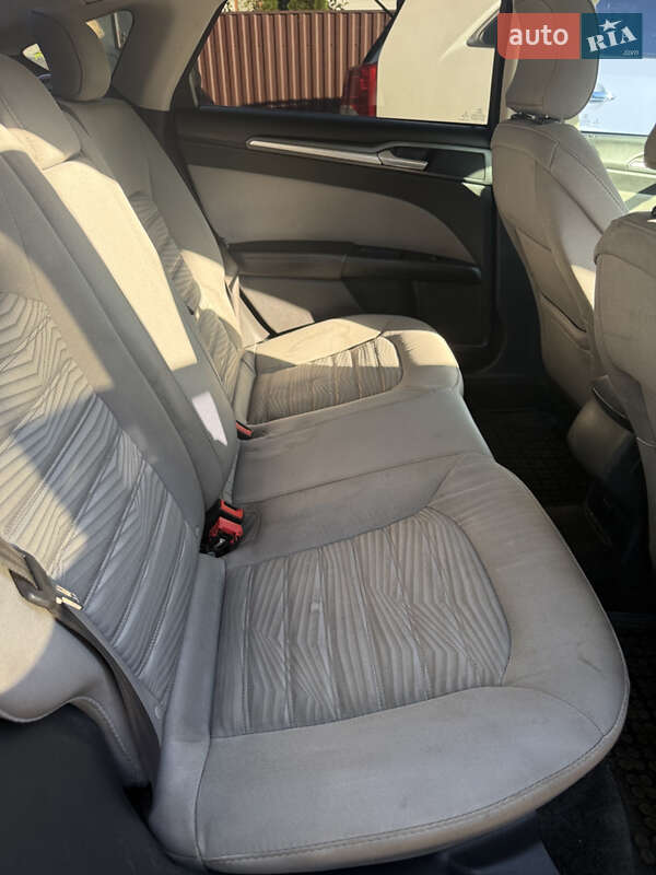Седан Ford Fusion 2015 в Коломые фото 21 Седан Ford Fusion 2015 в Коломые