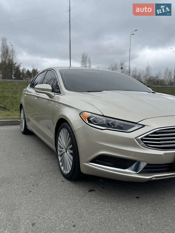 Седан Ford Fusion 2017 в Киеве фото 22 Седан Ford Fusion 2017 в Киеве