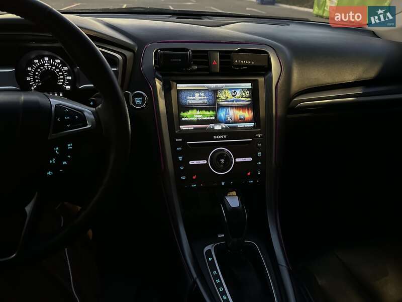 Седан Ford Fusion 2016 в Киеве