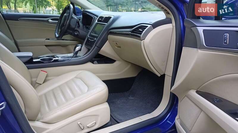 Седан Ford Fusion 2013 в Ковеле