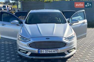 Седан Ford Fusion 2018 в 