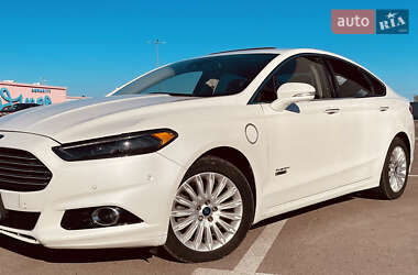 Седан Ford Fusion 2014 в Одесі