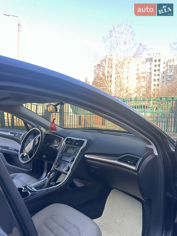 Седан Ford Fusion 2014 в Житомире