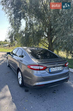 Седан Ford Fusion 2014 в 