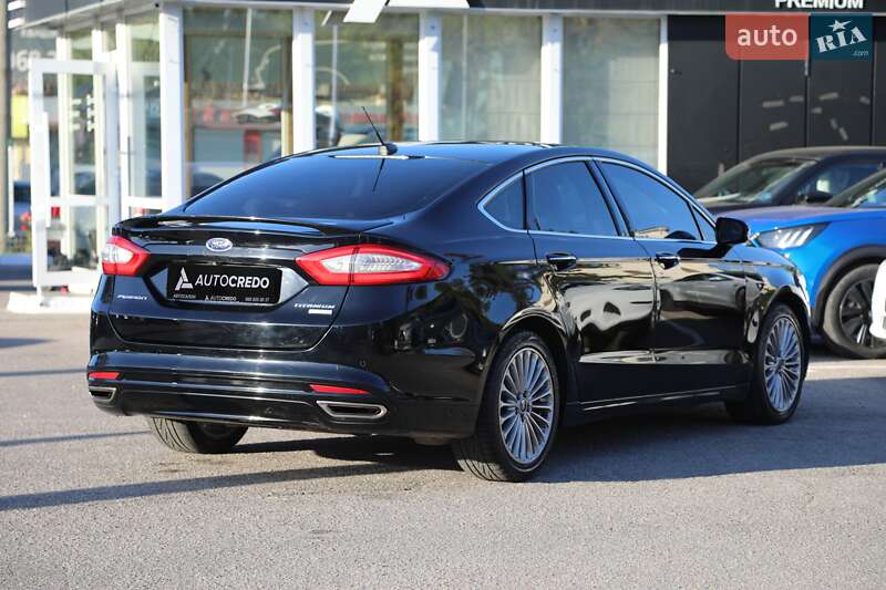 Седан Ford Fusion 2016 в Харкові