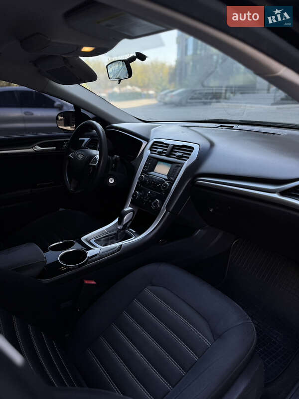 Седан Ford Fusion 2013 в Киеве