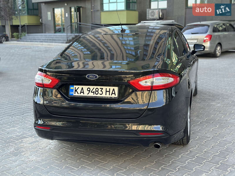 Седан Ford Fusion 2013 в Киеве