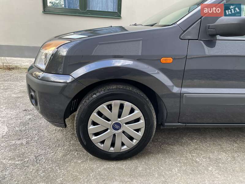 Хетчбек Ford Fusion 2008 в Вінниці