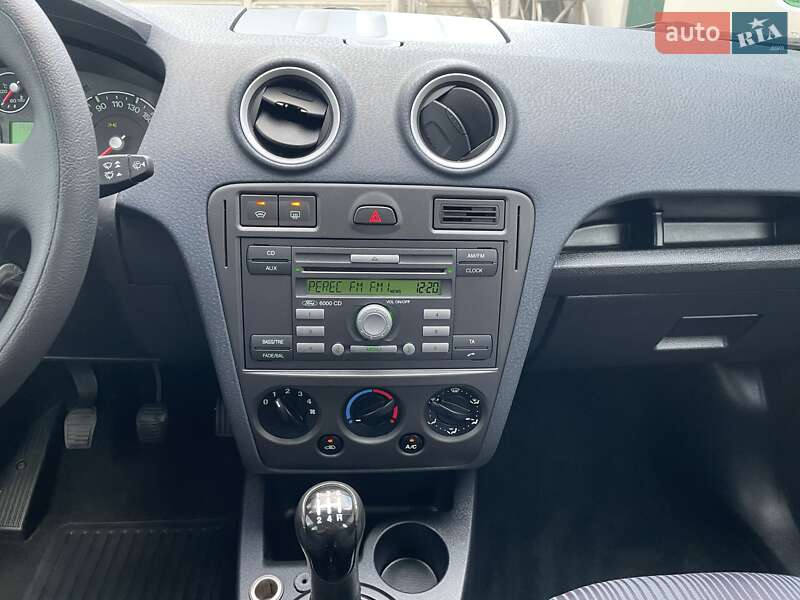 Хетчбек Ford Fusion 2008 в Вінниці