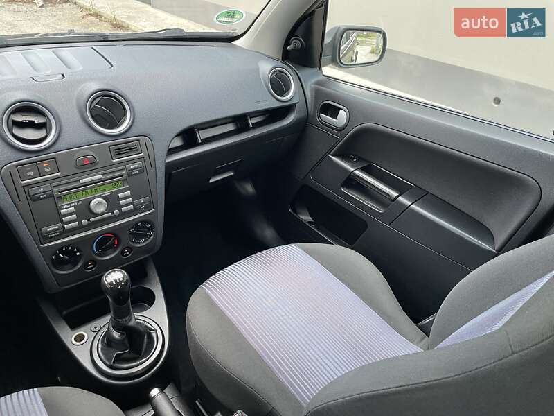 Хетчбек Ford Fusion 2008 в Вінниці