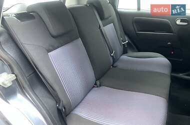 Хэтчбек Ford Fusion 2008 в 