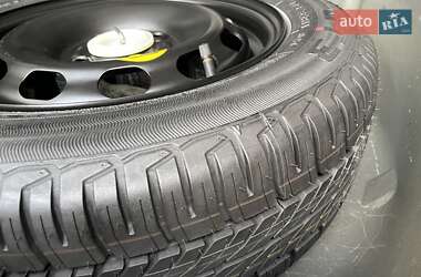 Хэтчбек Ford Fusion 2008 в 