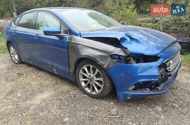 Седан Ford Fusion 2017 в 