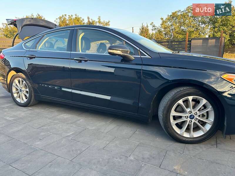 Седан Ford Fusion 2019 в Луцке фото 10 Седан Ford Fusion 2019 в Луцке