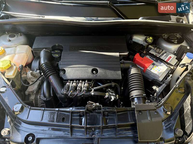 Хетчбек Ford Fusion 2009 в Рівному