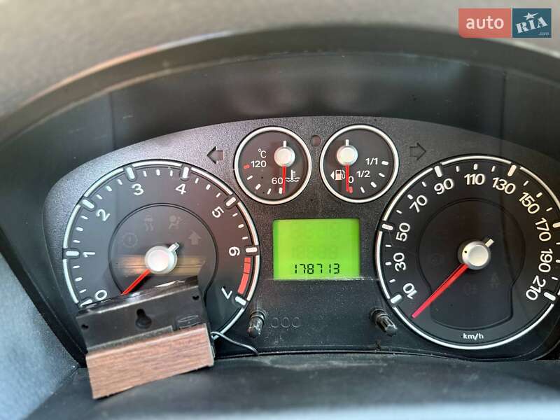 Хетчбек Ford Fusion 2009 в Рівному