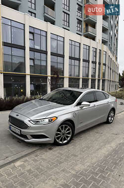 Седан Ford Fusion 2018 в Львове