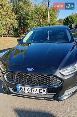 Седан Ford Fusion 2013 в Глобиному
