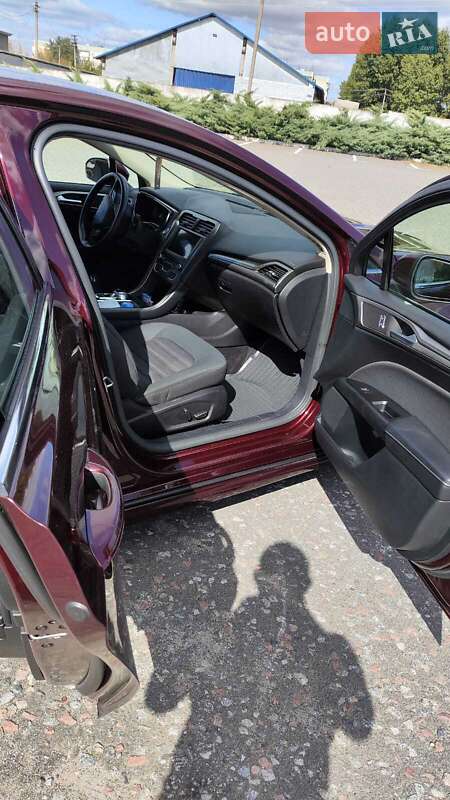 Седан Ford Fusion 2016 в Борисполі