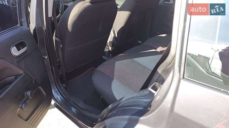 Хэтчбек Ford Fusion 2008 в Харькове