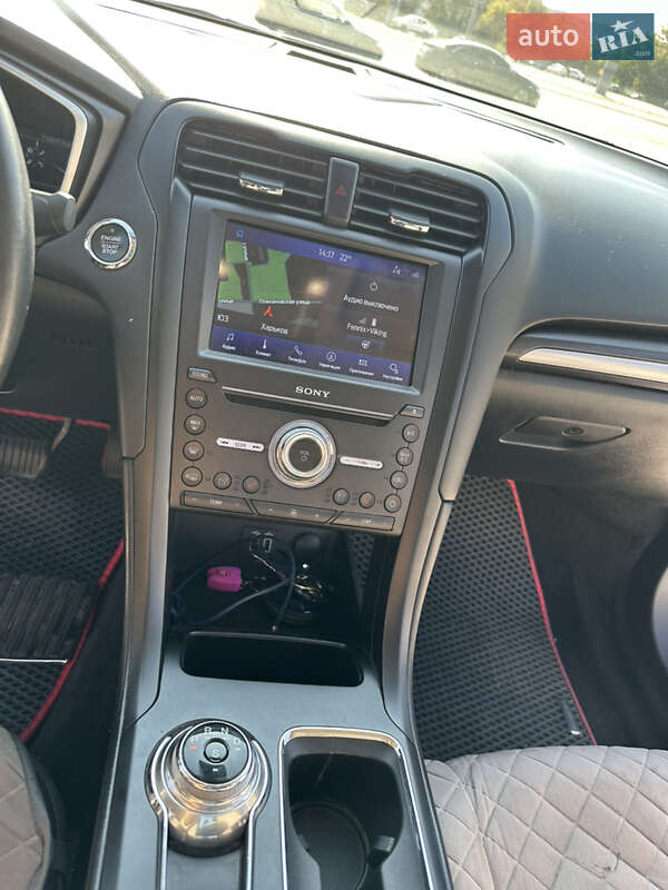 Седан Ford Fusion 2018 в Харькове