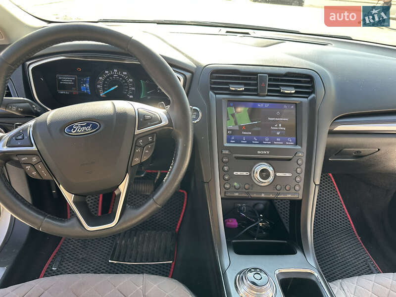 Седан Ford Fusion 2018 в Харькове