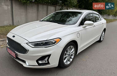 Седан Ford Fusion 2019 в Києві