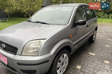 Хетчбек Ford Fusion 2005 в 