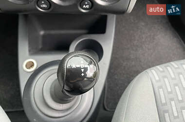 Хетчбек Ford Fusion 2005 в 