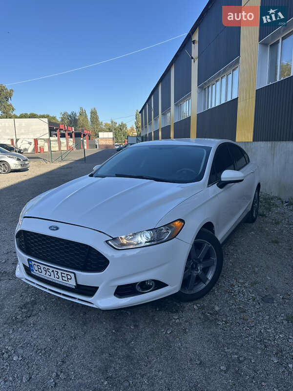Ford Fusion 2015