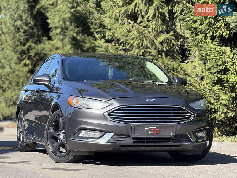Седан Ford Fusion 2018 в Тернополі