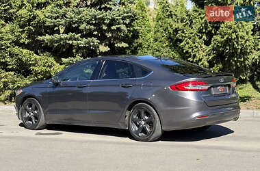Седан Ford Fusion 2018 в 