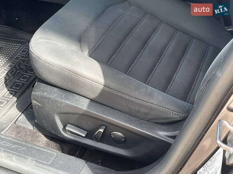 Седан Ford Fusion 2017 в Києві