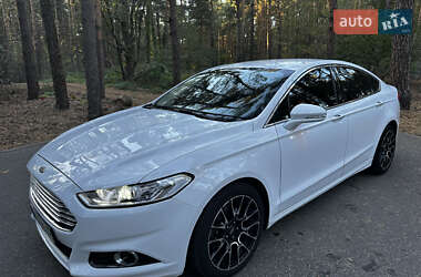 Седан Ford Fusion 2014 в Обухове
