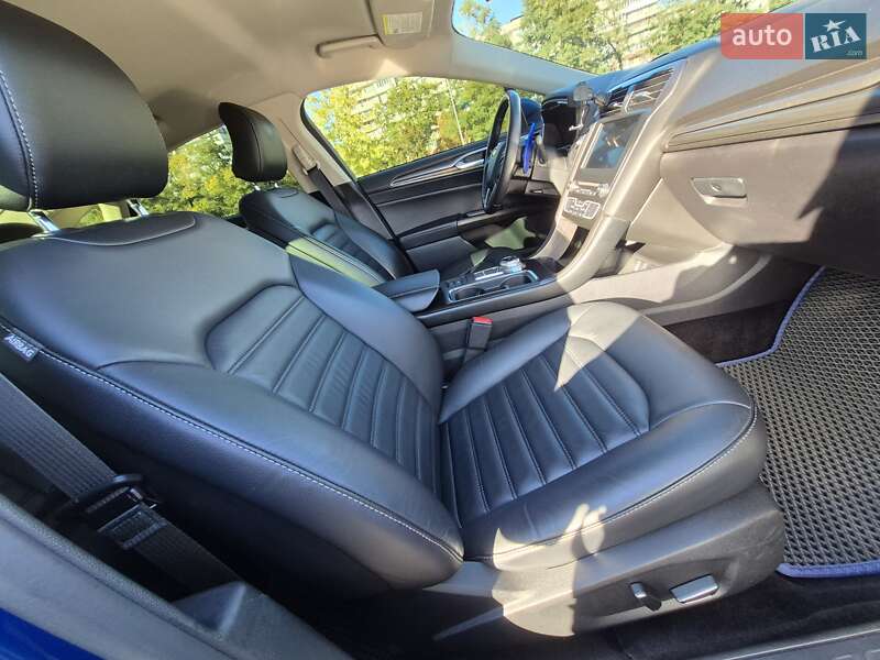 Седан Ford Fusion 2017 в Киеве