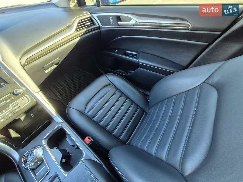 Седан Ford Fusion 2017 в Киеве