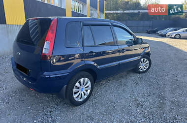 Хетчбек Ford Fusion 2011 в 