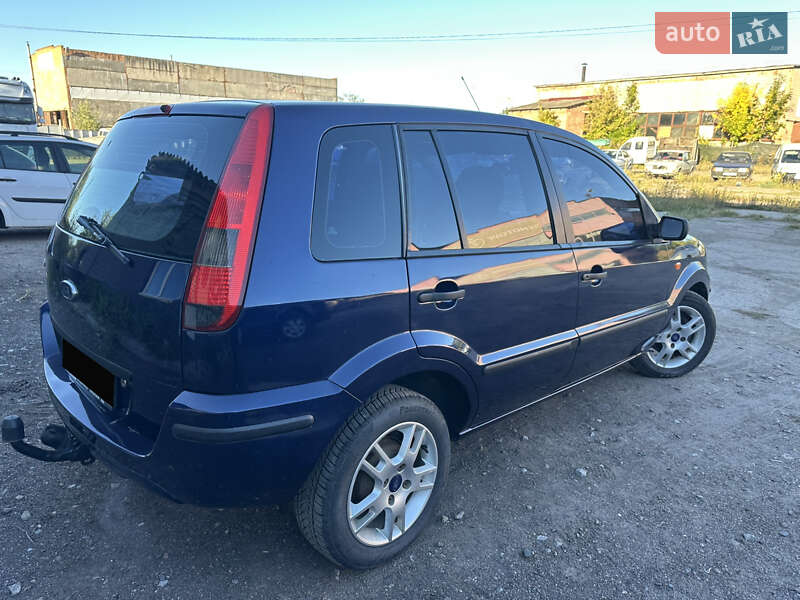 Хэтчбек Ford Fusion 2003 в Нежине