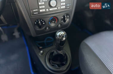 Хетчбек Ford Fusion 2007 в 