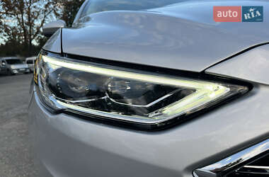 Седан Ford Fusion 2017 в 